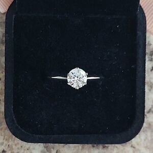 1 Carat Solitaire Moissanite 925 Silver Engagement Ring